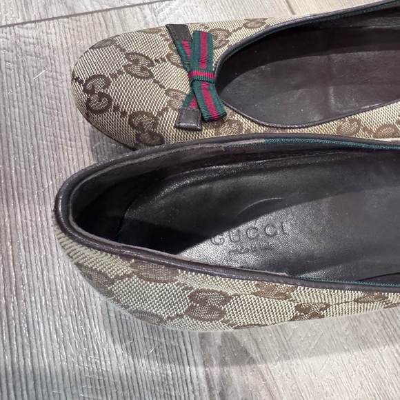 Gucci Women's Logo Ballet Flats with Bows 38.5 - Picture 5 of 5